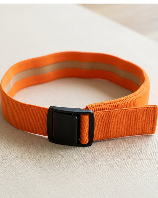 Plvfd Adjustable Fabric-Sleeved Latex Hip Band 70-105 cm Orange Black - Lifestyle view